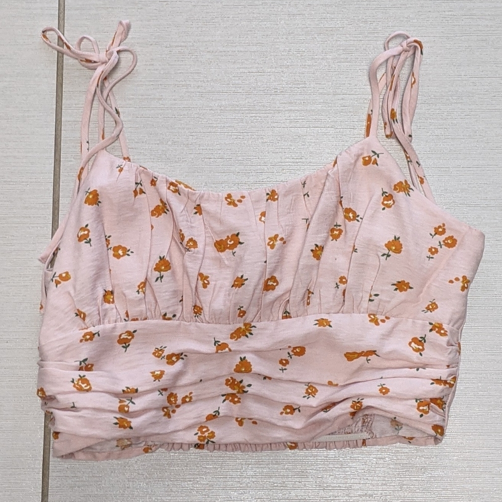Light pink crop top, size large, from Forever 21